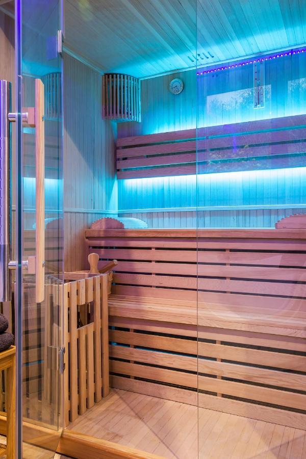 ביניק Escapade En Bord De Mer Avec Sauna Et Spa Prives מראה חיצוני תמונה